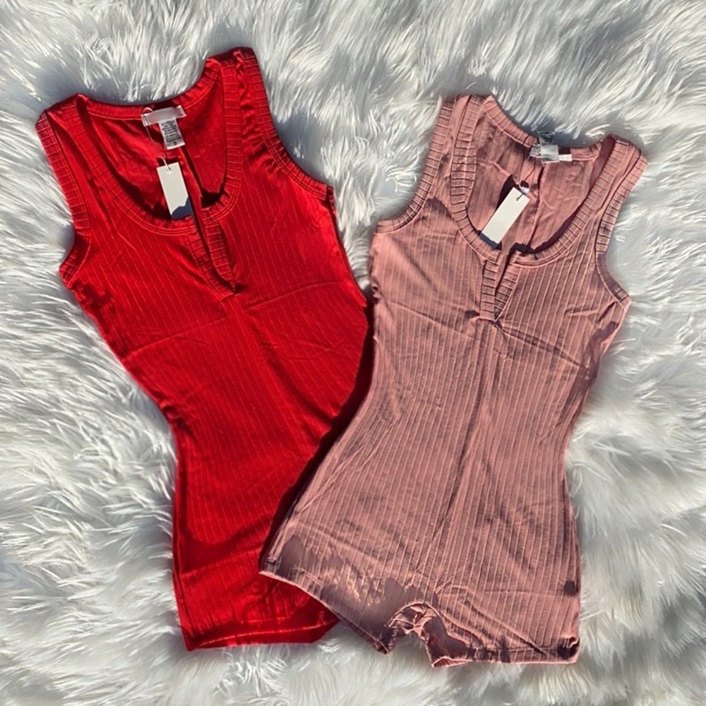 Bundle of Rompers - Picture 2 of 3